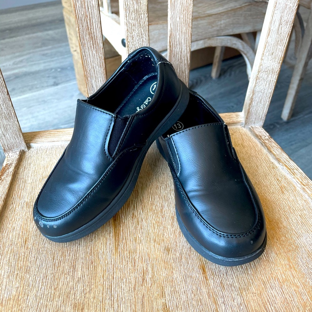 Boys black slide-on shoe
